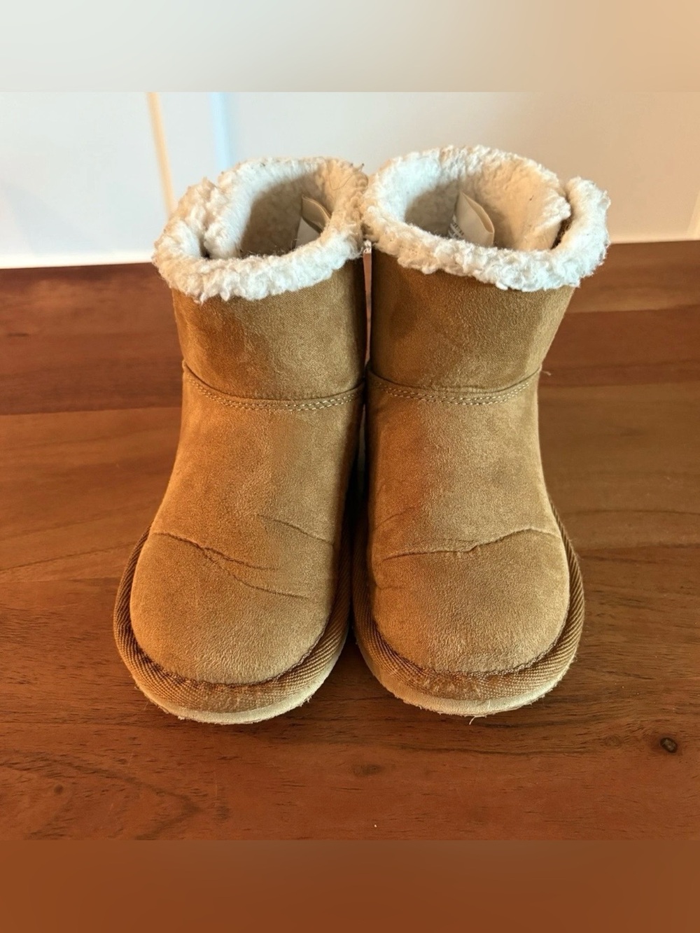Gap Kids Tan Brown Faux Suede Sherpa Boots Fall Winter Unisex Toddler Size 11 - Picture 2 of 8
